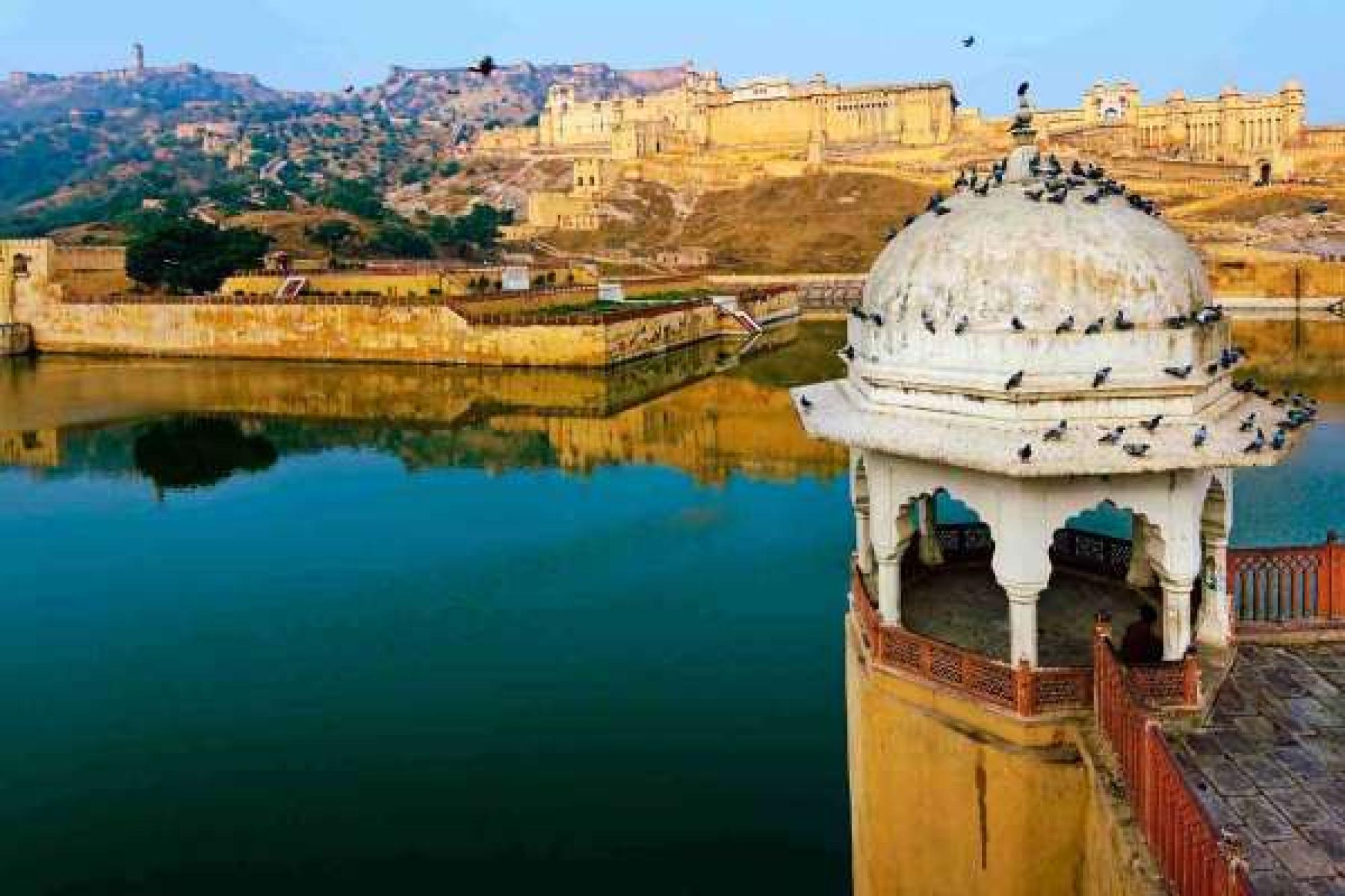 Jaipur Sightseeing Tour from Delhi